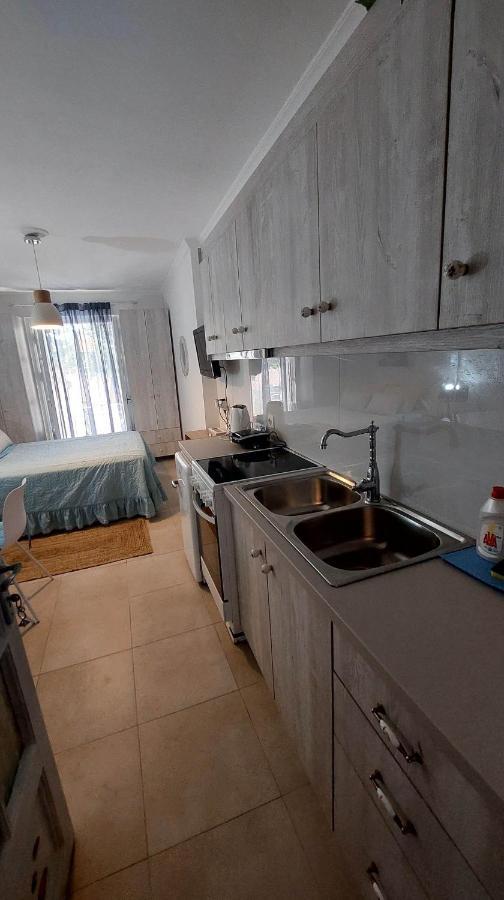 Nias Studio Apartamento Pérama Exterior foto