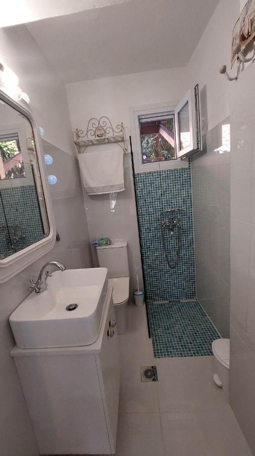 Nias Studio Apartamento Pérama Exterior foto